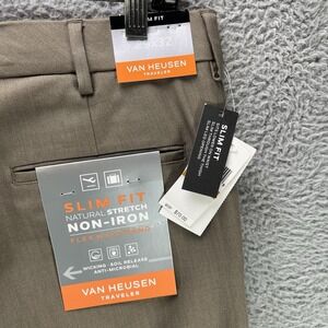 Van Heusen Traveler Pants Mens 29x32 Taupe Slim Fit Stretch NWT